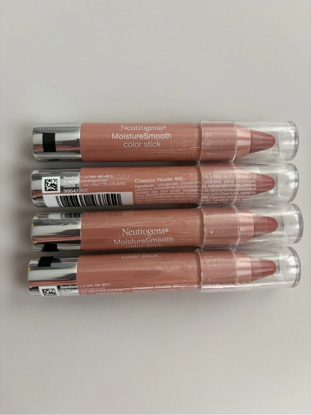 (4) Neutrogena MoistureSmooth Lip Color Stick  Classic Nude #90 Sealed